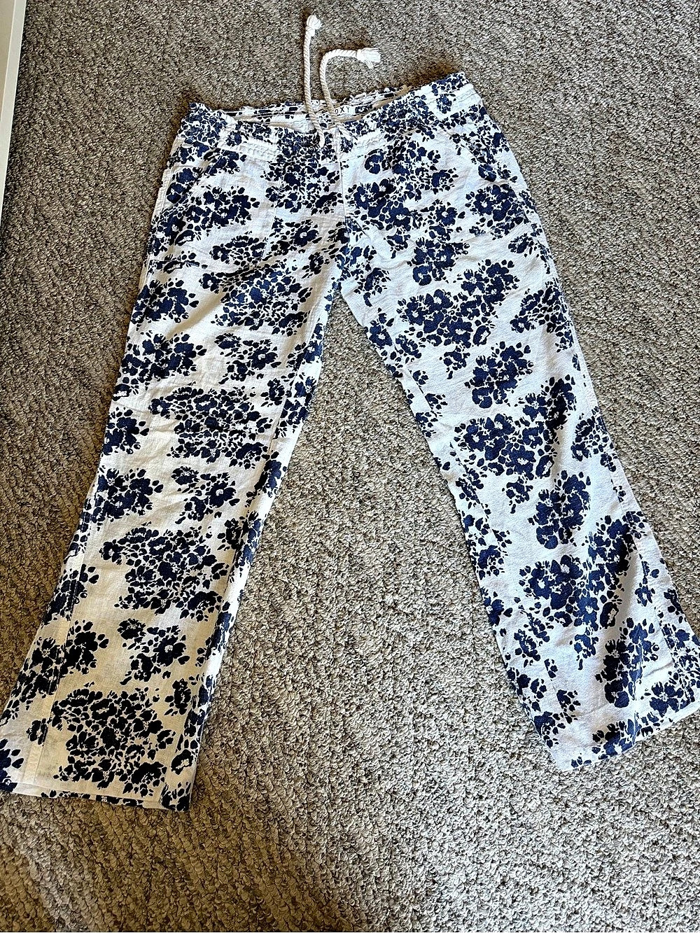Roxy Floral Wide Leg Pants Blue & White Large